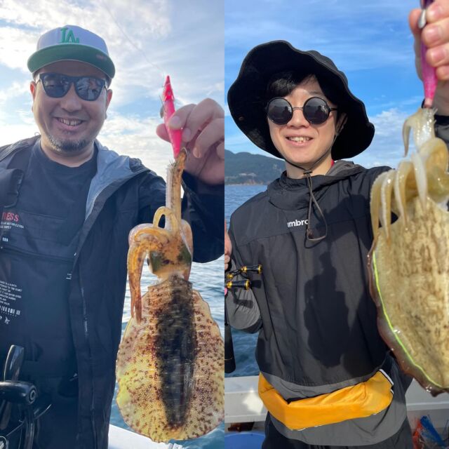 本日はティップラン＆根魚便３名様😀

朝イチはティップランから🦑

お客様の中で初ティップランの方がおられ、やり方を説明している1投目で幸先良くヒット❣️

お見事👏

その後、朝マズメの連チャンを期待しましたがコウイカ混じりでポツーリ、ポツーリ💧

お昼前に根魚狙いへ⛴️💨

こちらも活性はイマイチでしたが、真鯛、甘鯛、アオハタ、ガシラ、イトヨリ、レンコが遊んでくれました😀

帰り際、夕マズメを期待してもう一度ティップランへ🦑

アタリはあるものの何故かくるのはコウイカばかり💧

頑張って頂きましたが１パイ追加しただけでした😢

本日も遅くまで頑張って頂きありがとうございました😊

以上レポっす🙇

PURE GOLDでは現在、アマラバ、タイラバ、ジギング、サワラジギング、DAYティップランで出船しております🎣ご都合の良い方は是非、チャレンジしてみてね❣️

ご予約お待ちしております🙇‍♀️

PURE  GOLD🚢
☎️090-1021-3993

#丹後絆会
#丹後絆会🐟
#ジギング
#タイラバ
#アマラバ
#マグロキャスティング
#イカメタル
#オモリグ
#ティップラン
#キャスティング
#舞鶴遊漁船
#少人数チャーター船